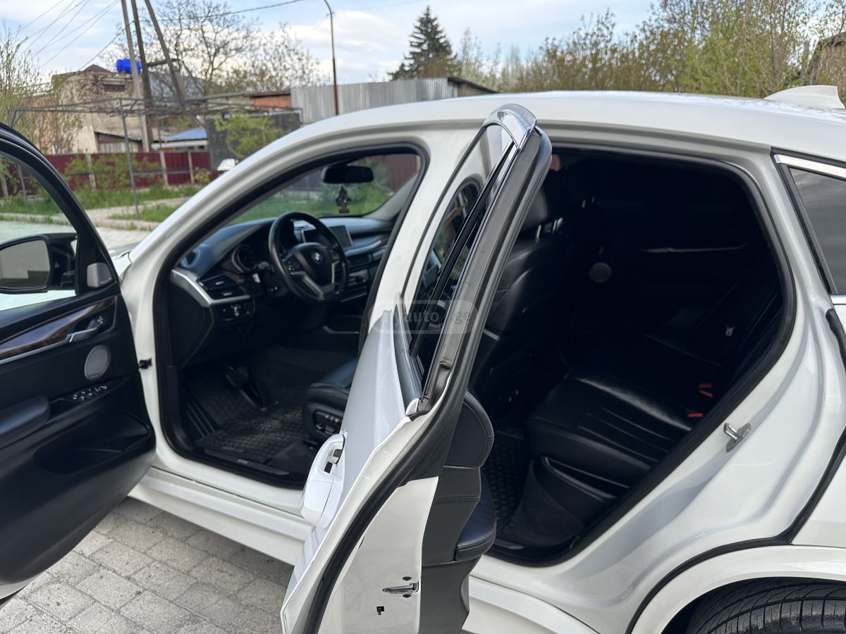 BMW X6 - фото 7