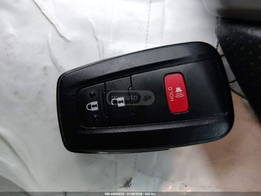 Toyota 4 Runner - фото 10