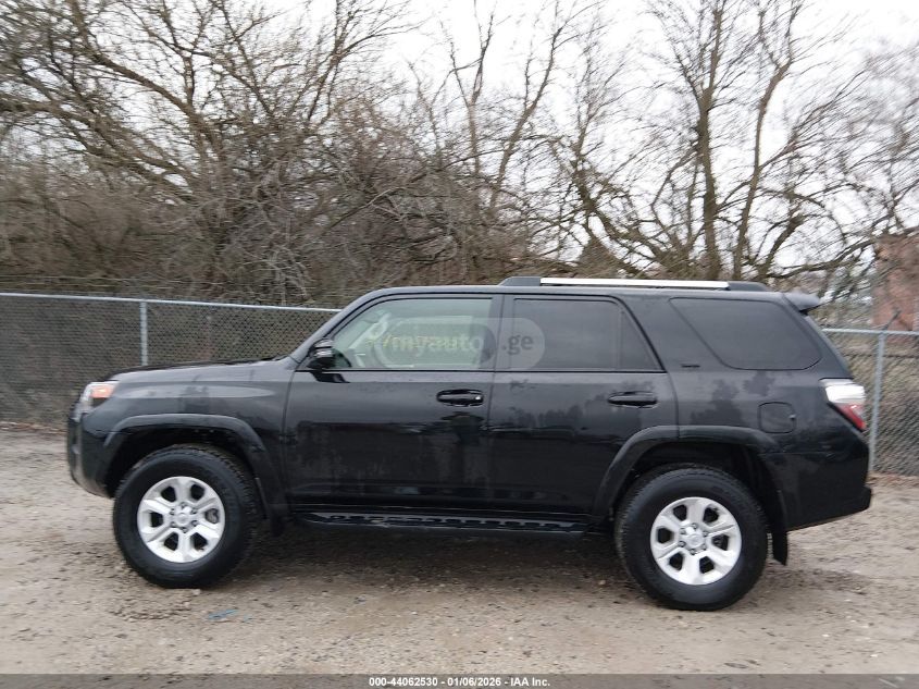 Toyota 4 Runner - фото 13