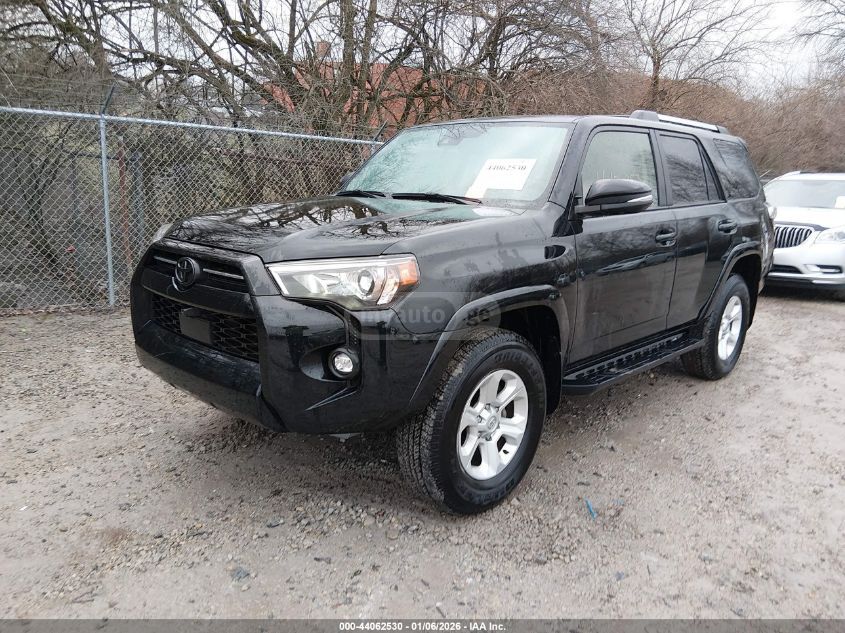 Toyota 4 Runner - фото 2