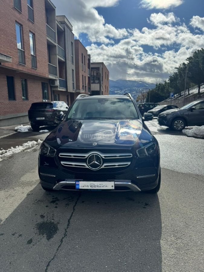 Mercedes-Benz GLE 350 - фото 1