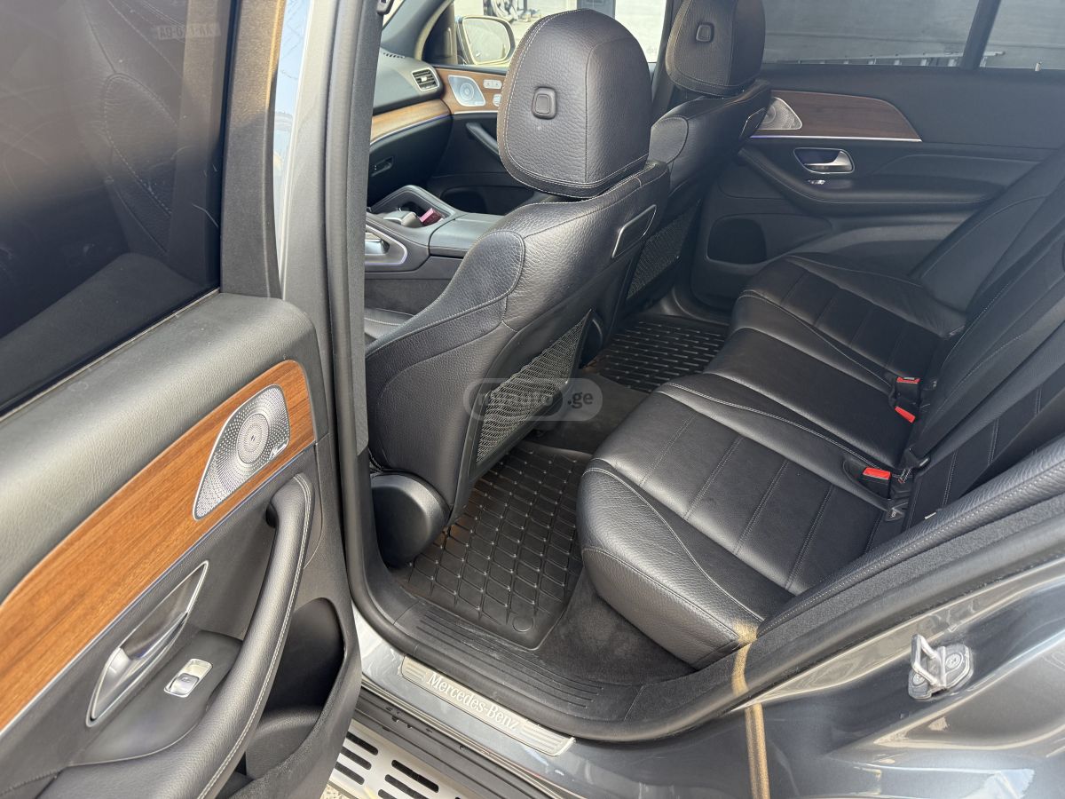 Mercedes-Benz GLE 350 - фото 12