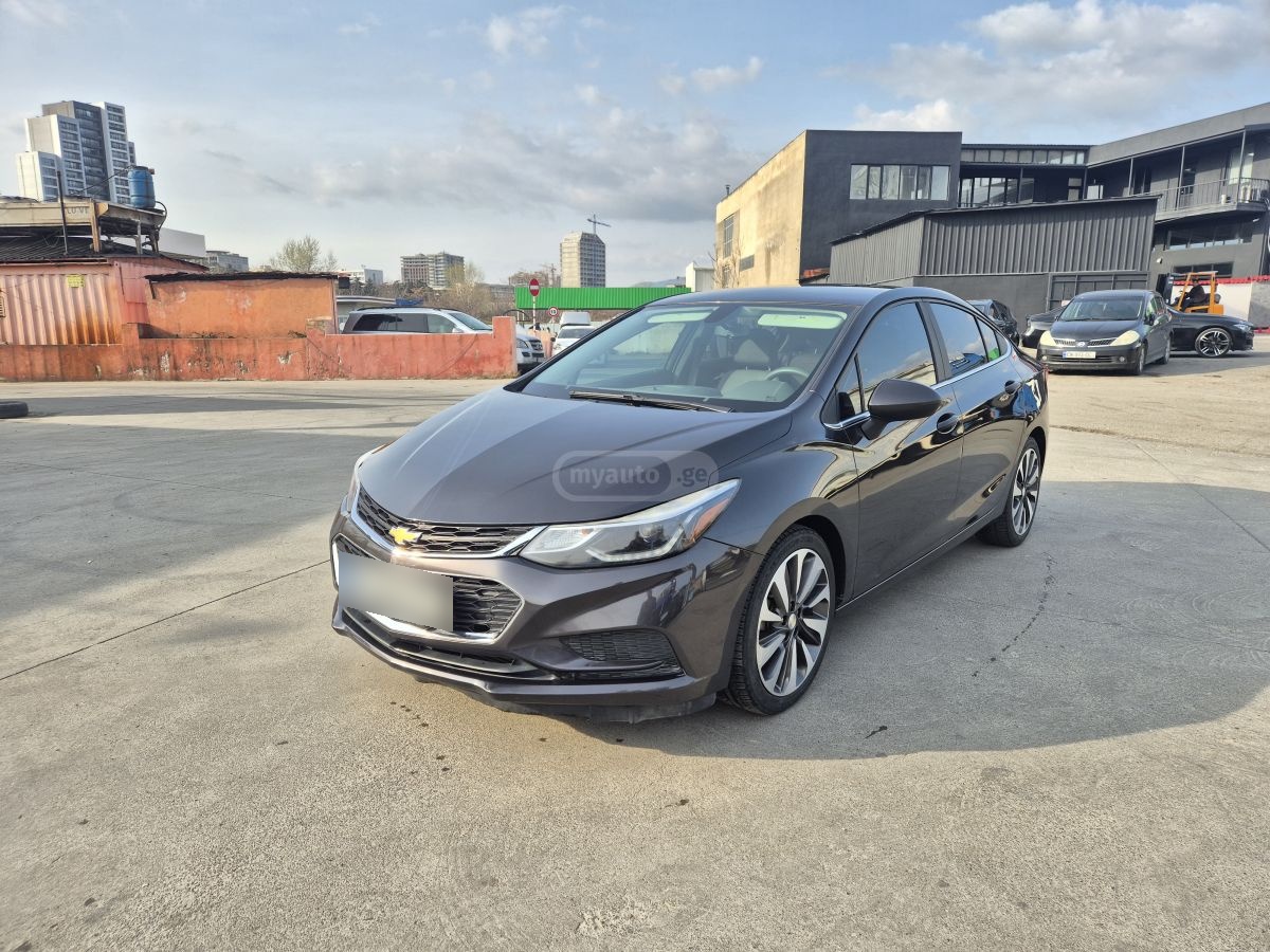 Chevrolet Cruze - фото 8