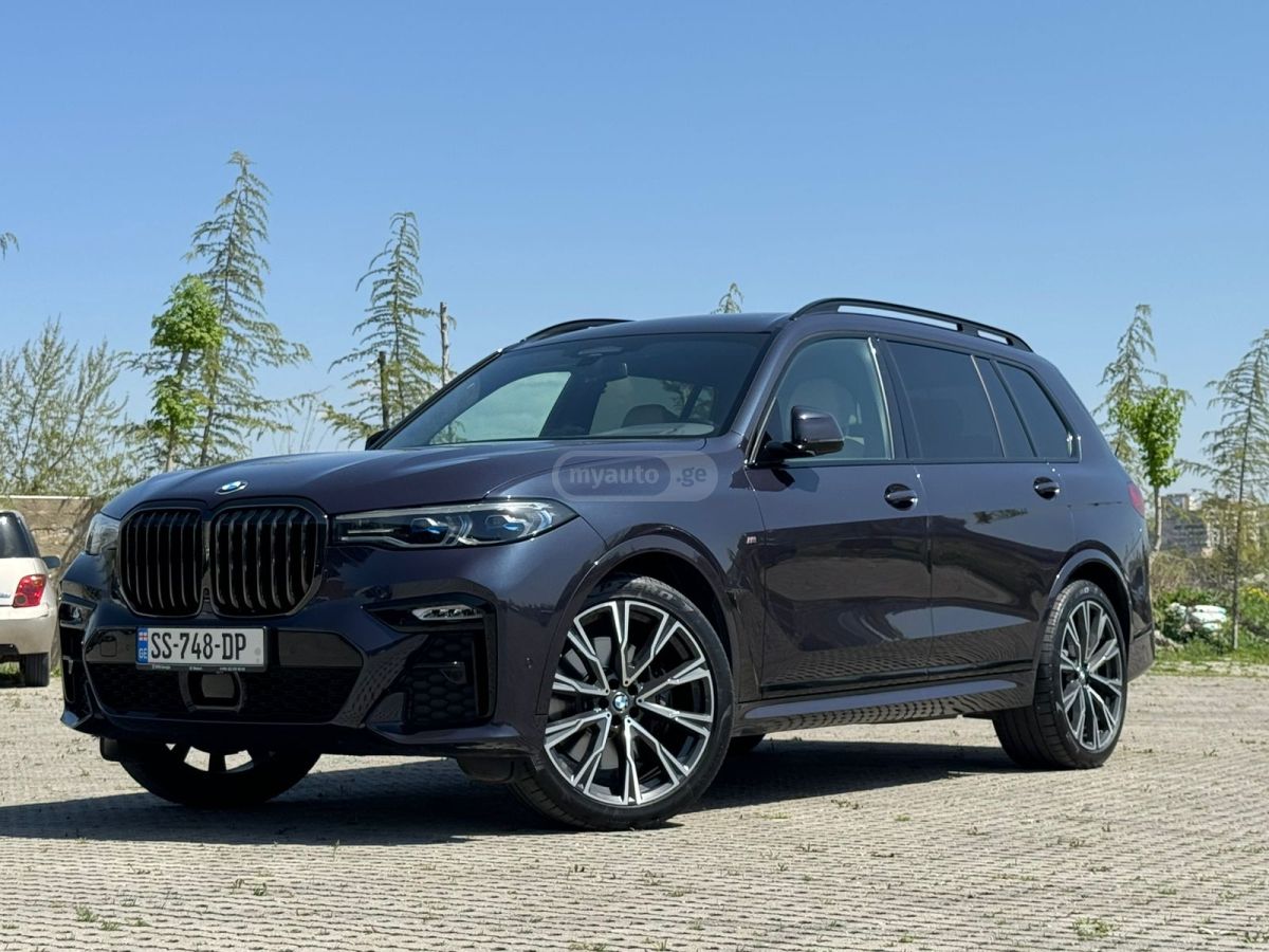 BMW X7 - фото 2