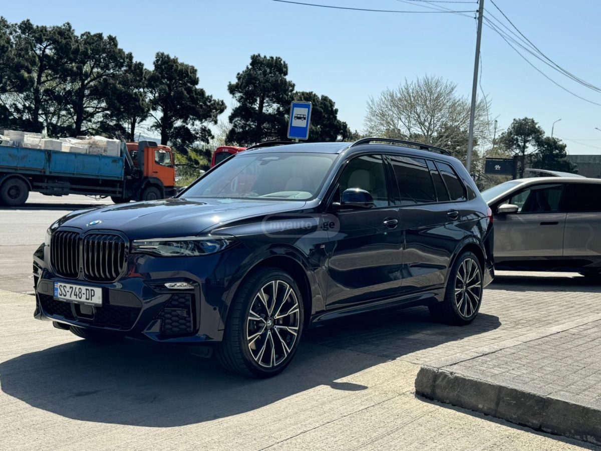 BMW X7 - фото 5
