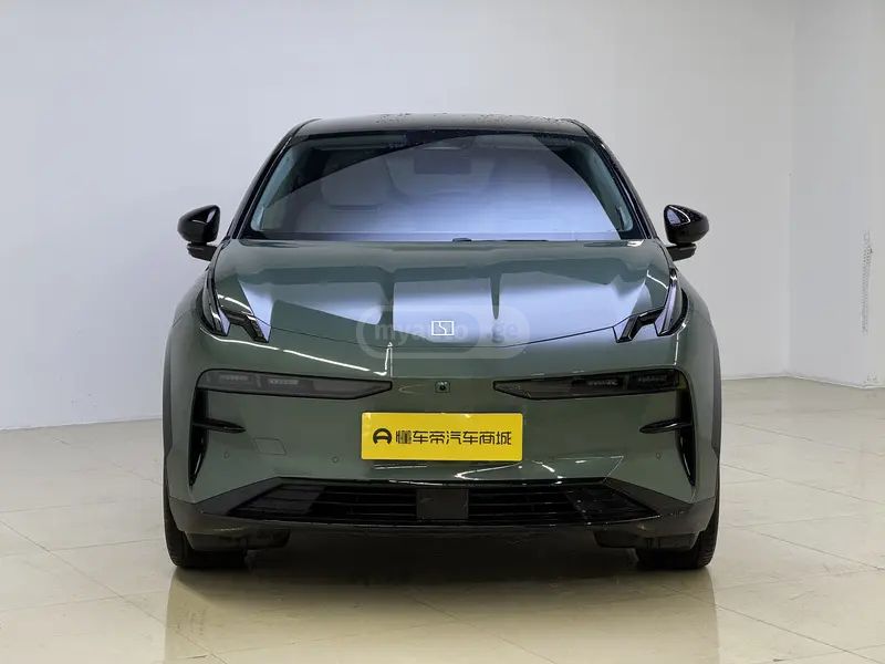 Zeekr X - фото 2