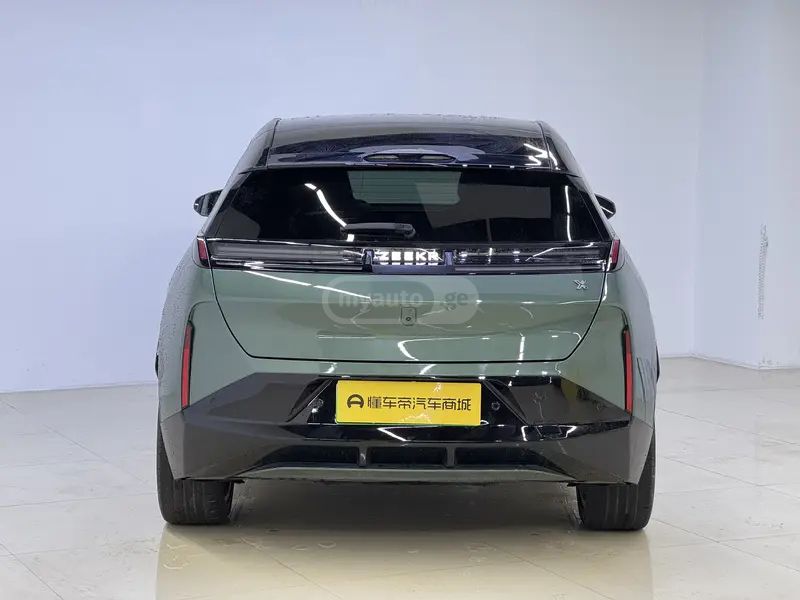 Zeekr X - фото 6