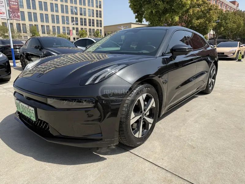 Zeekr 001 - фото 1