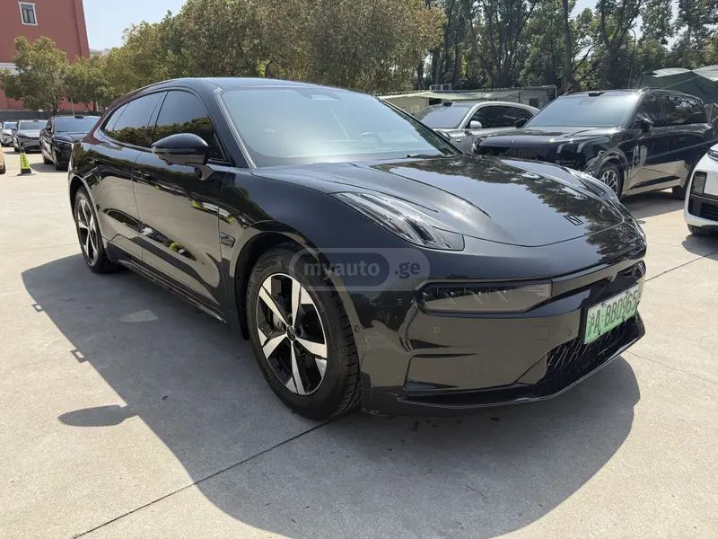 Zeekr 001 - фото 3