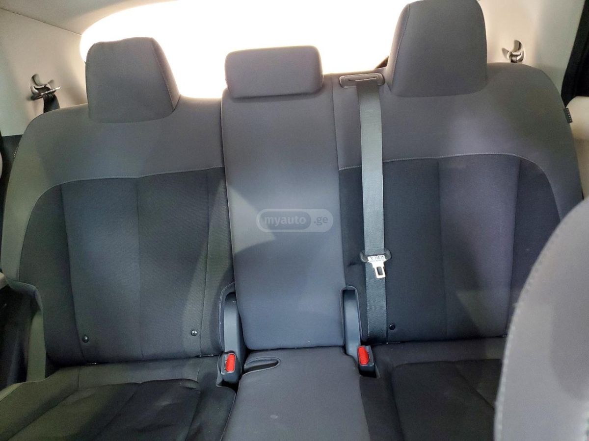 Hyundai Ioniq 2024 — миниатюра 10