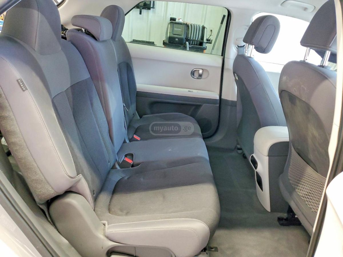 Hyundai Ioniq 2024 — миниатюра 11