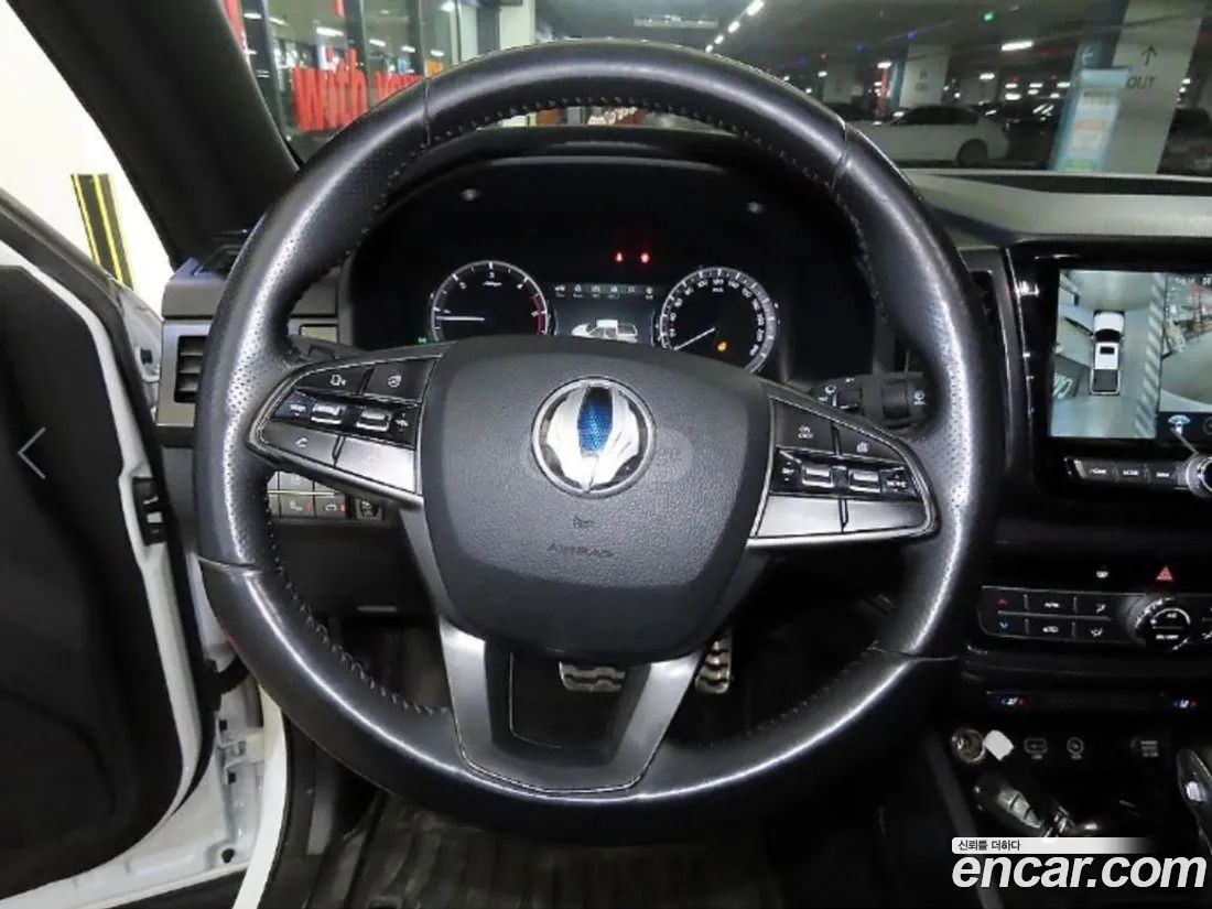 Ssangyong Rexton - фото 8