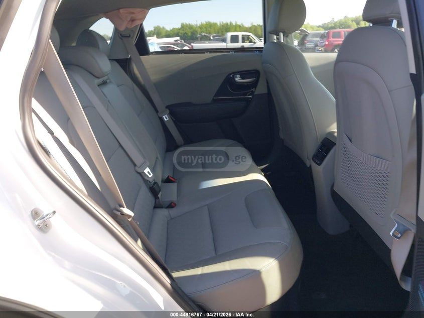 Kia Niro - фото 7