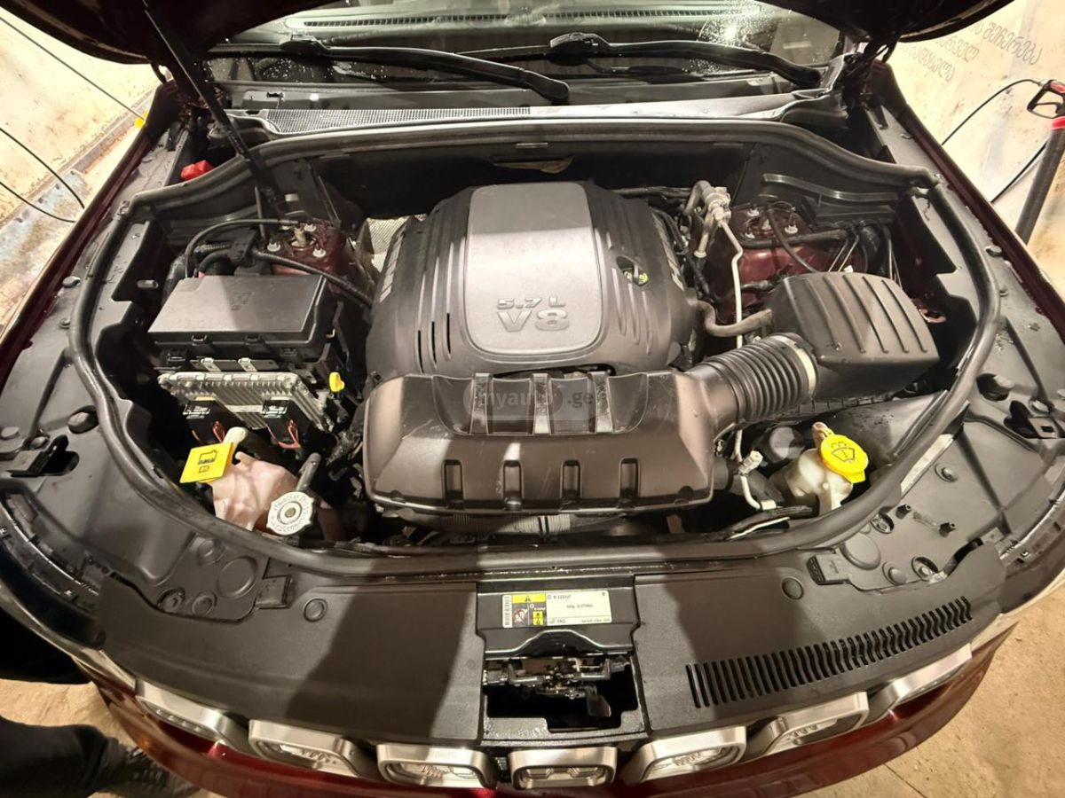 Jeep Grand Cherokee - фото 3