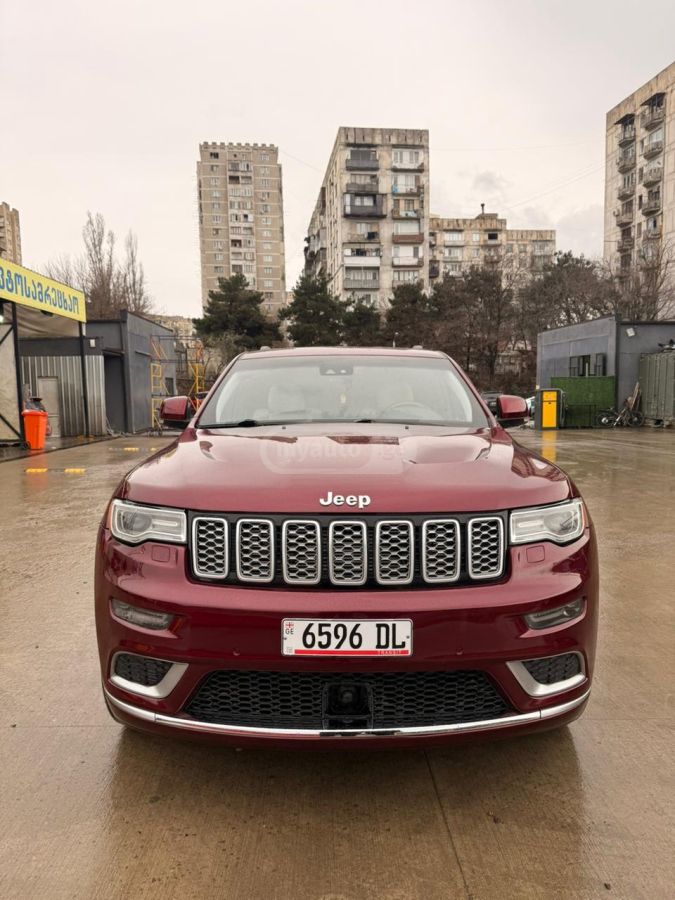 Jeep Grand Cherokee - фото 8