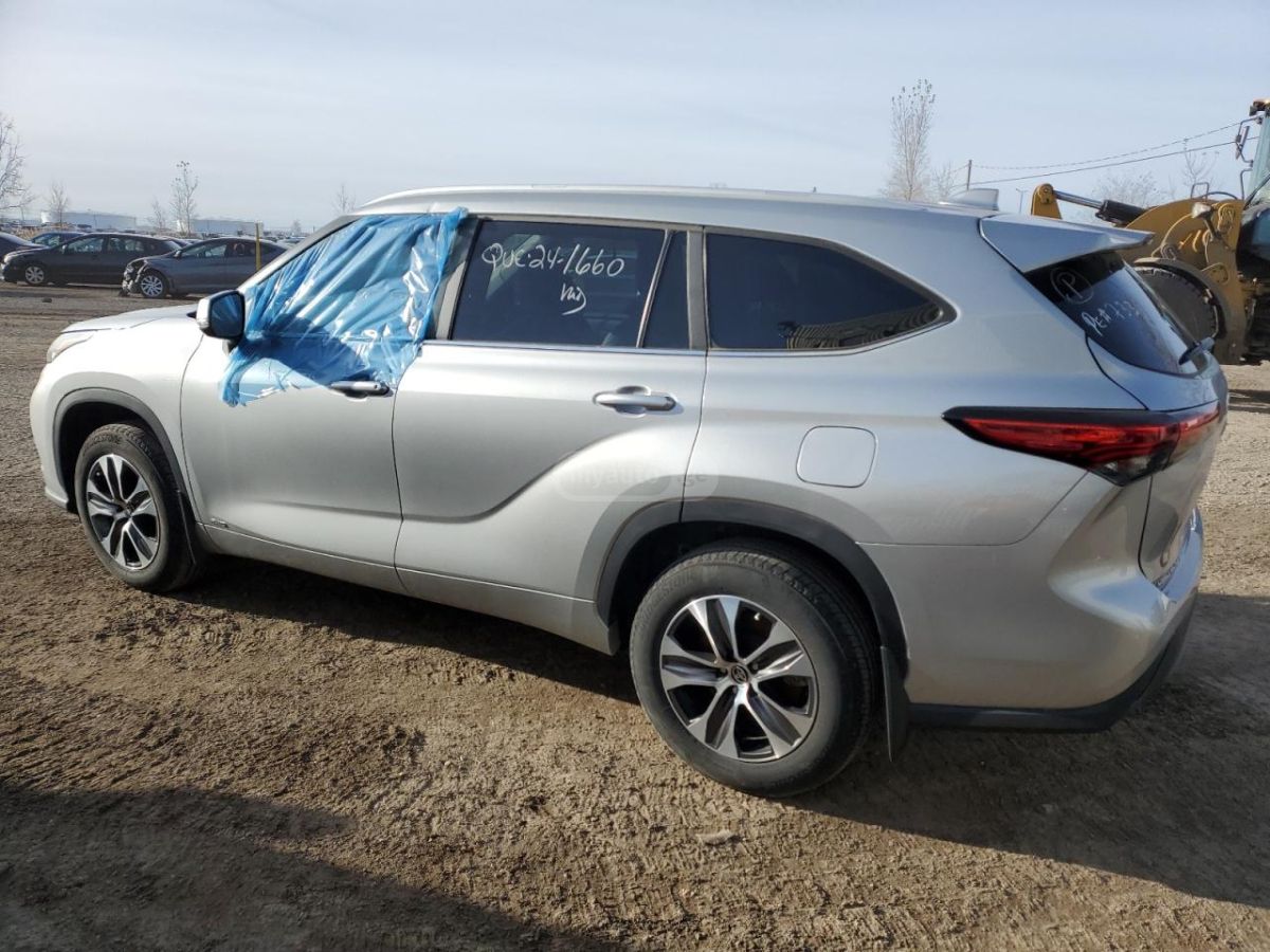 Toyota Highlander - фото 2