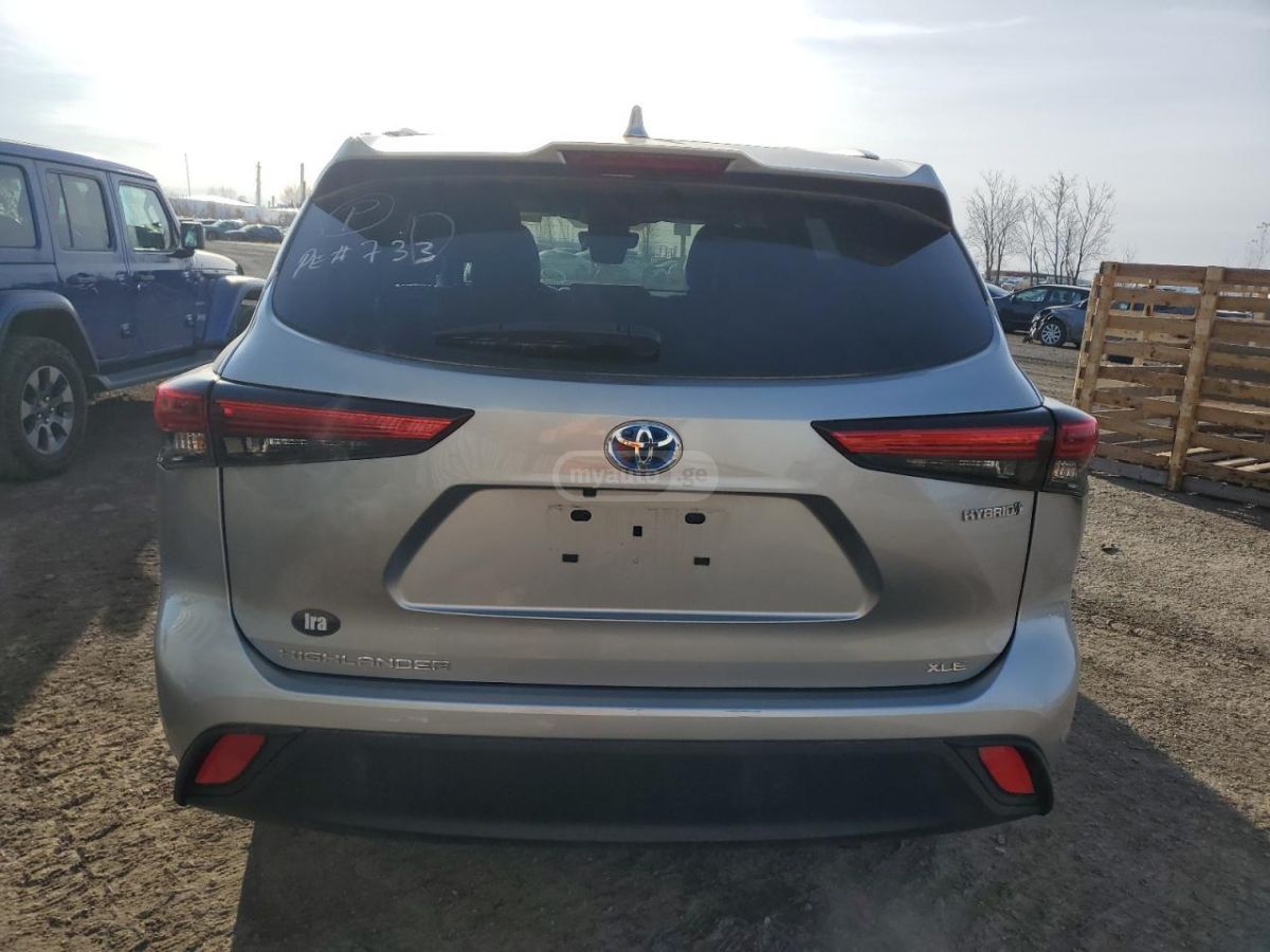 Toyota Highlander - фото 6