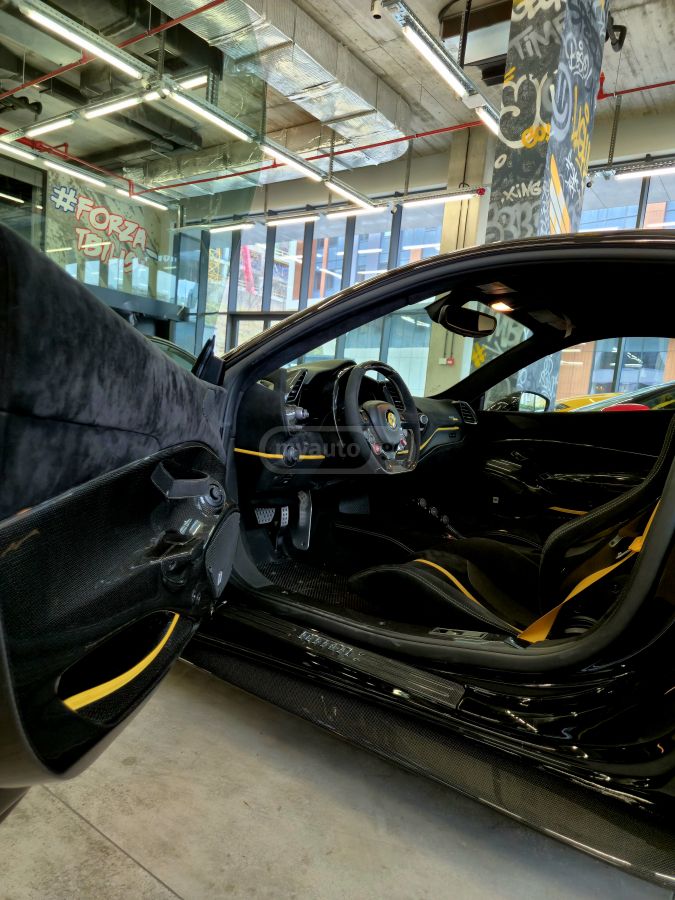 Ferrari 488 Pista - фото 9