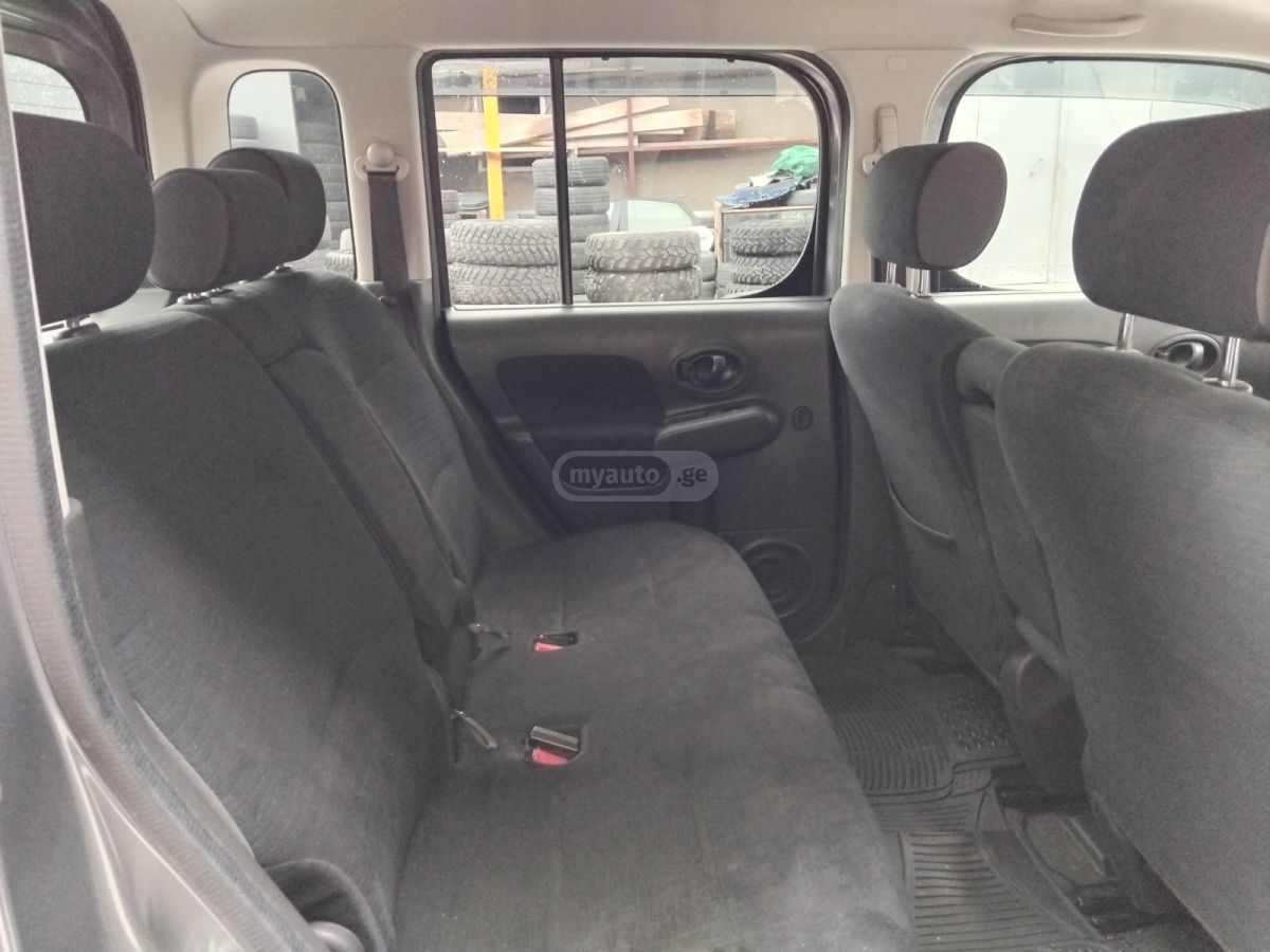 Nissan Cube - фото 6
