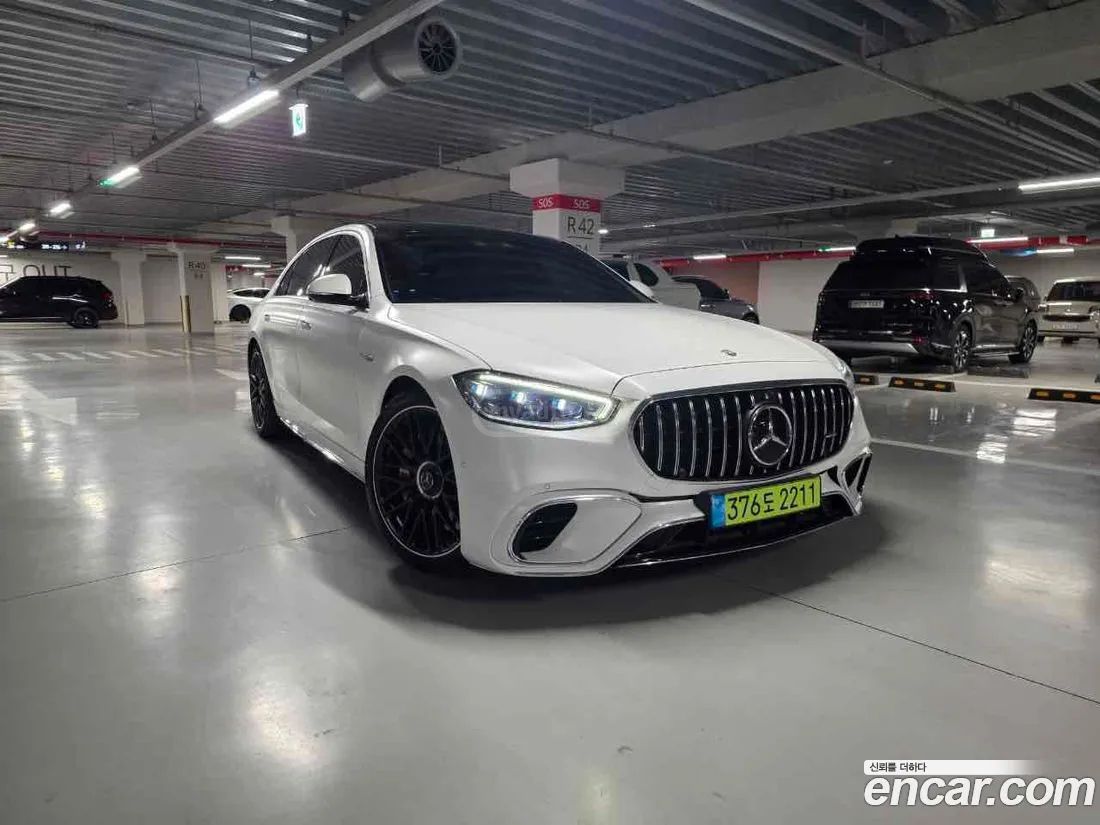 Mercedes-Benz 600 2024 — миниатюра 2