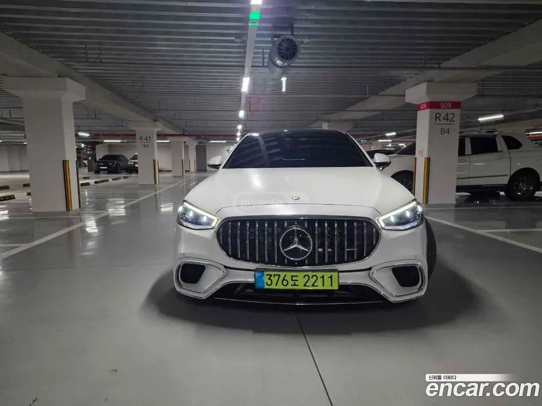 Mercedes-Benz 600 2024 — миниатюра 3