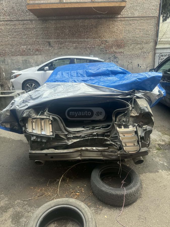 Ford Mustang - фото 11