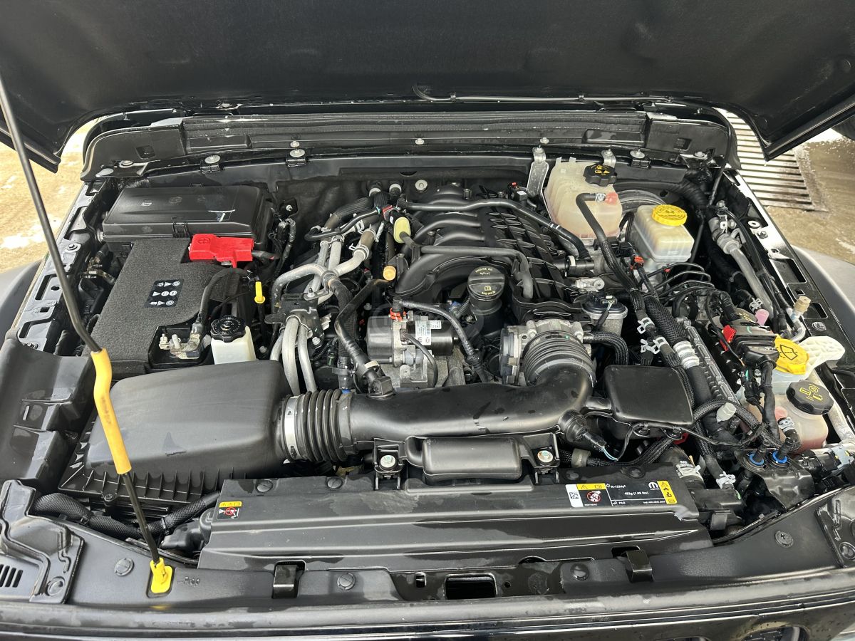 Jeep Wrangler - фото 13