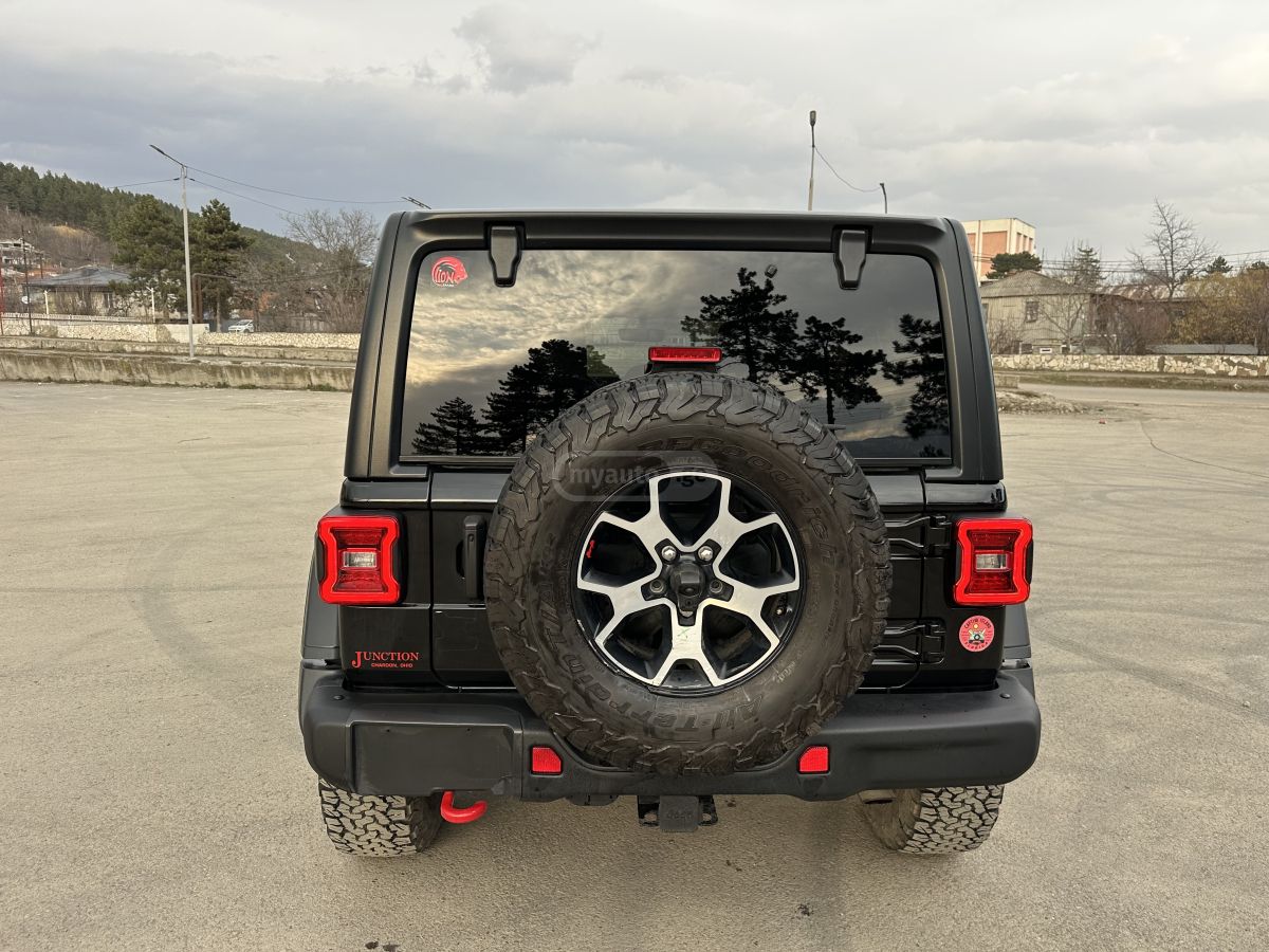 Jeep Wrangler - фото 5