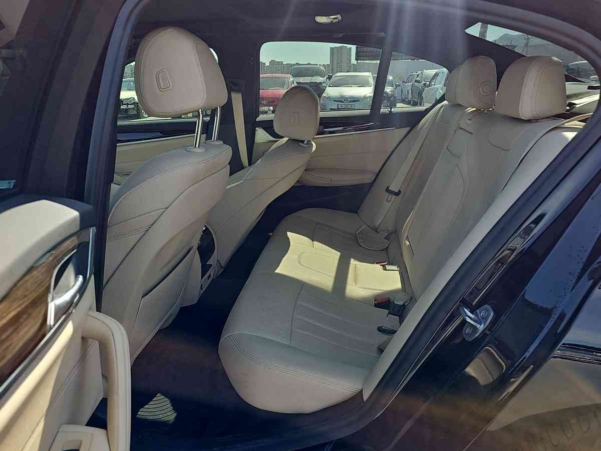 BMW Bmw 530 — миниатюра 7