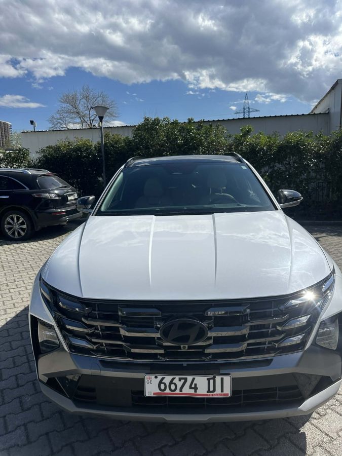 Hyundai Tucson - фото 1