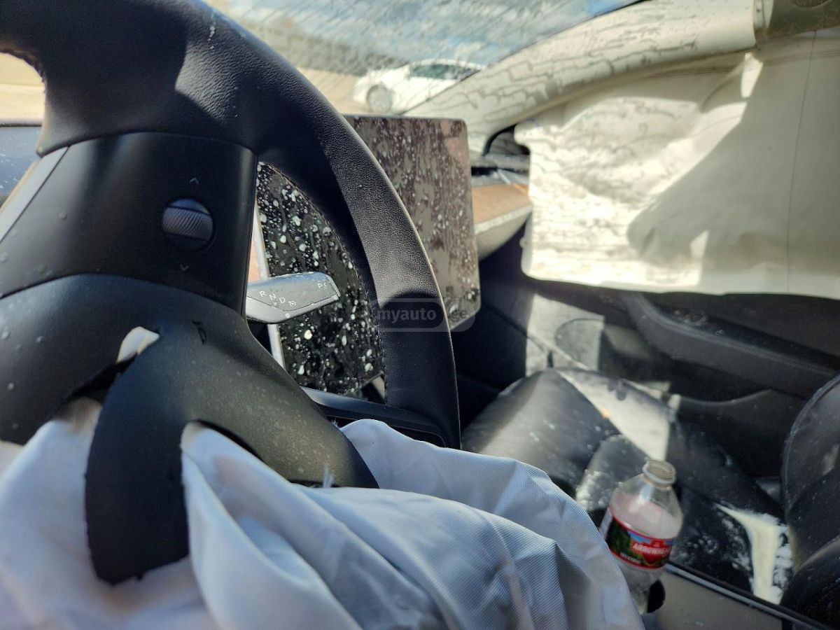 Tesla Model 3 - фото 7