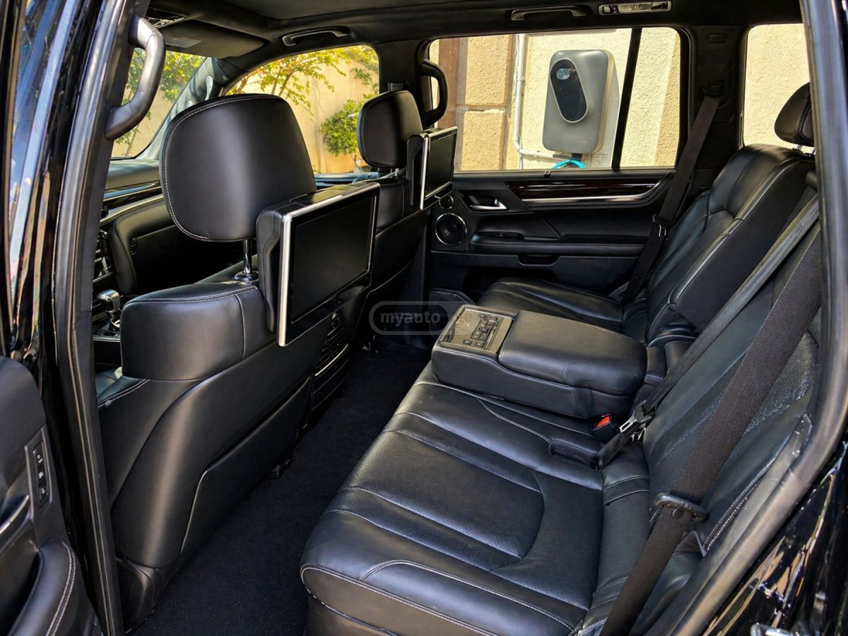 Lexus LX 570 - фото 5