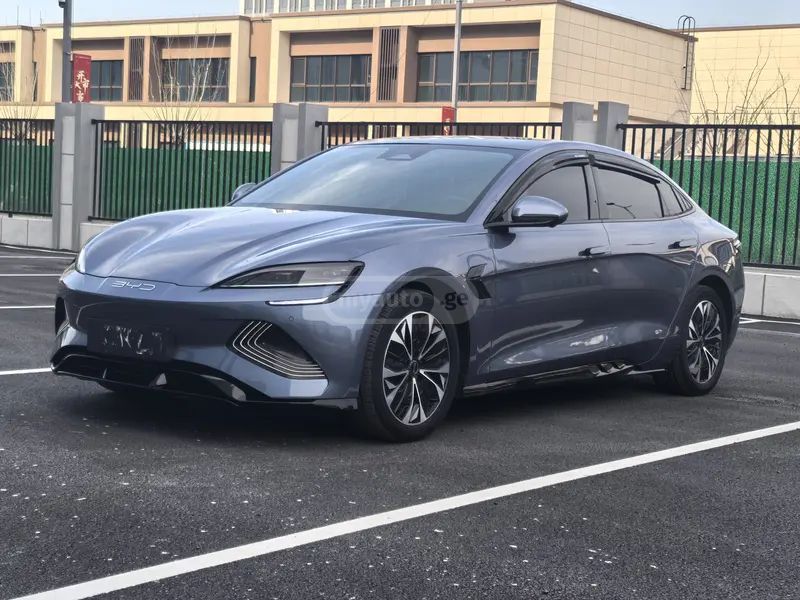 BYD Seal 2023 — миниатюра 1