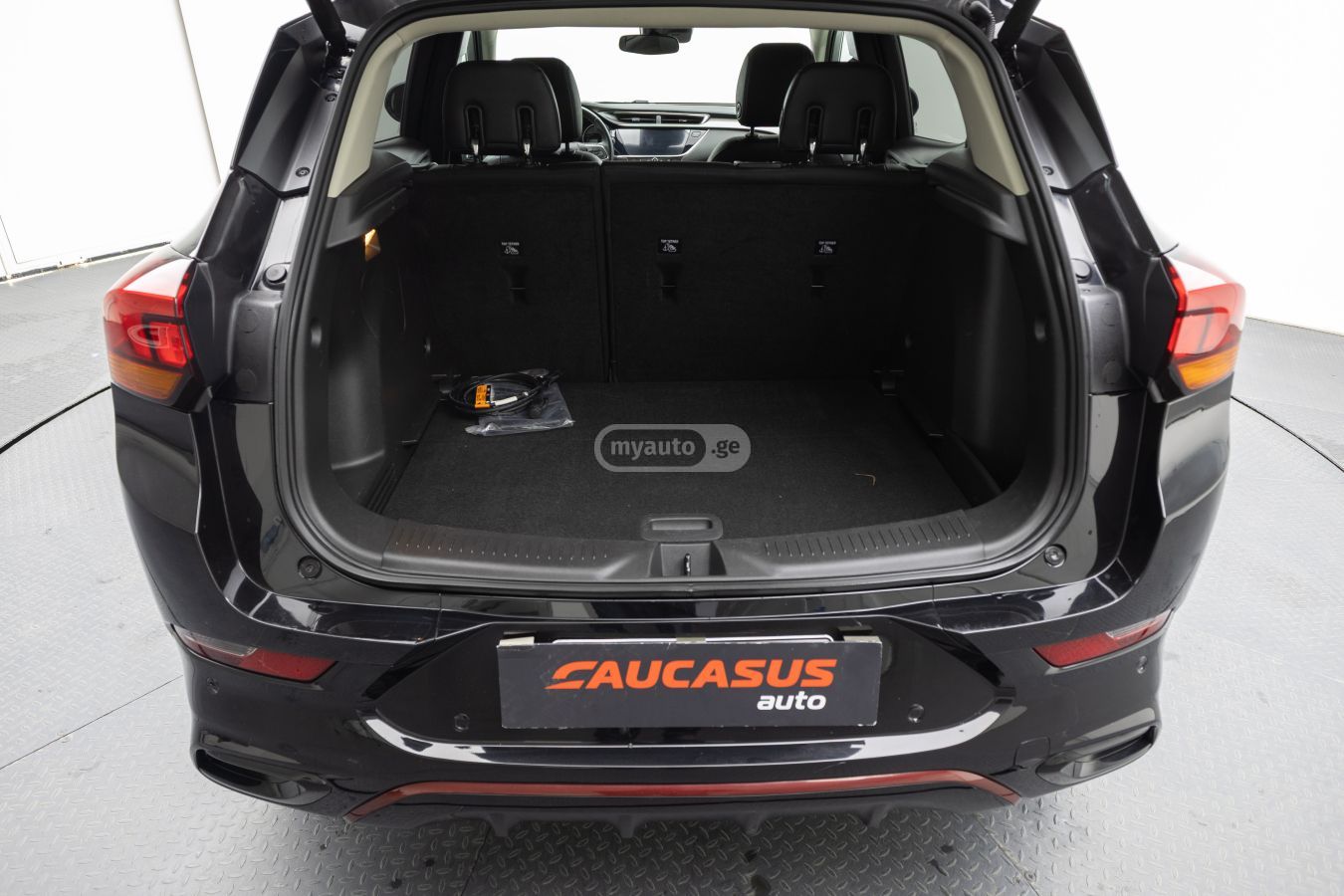 Buick Encore - фото 9