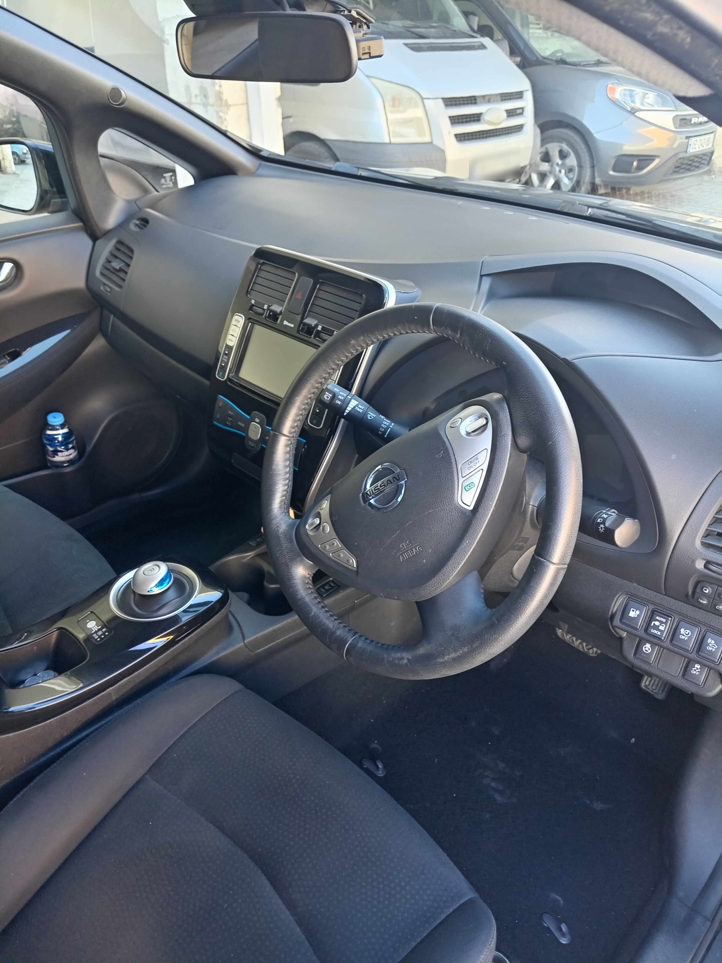 Nissan Leaf - фото 4