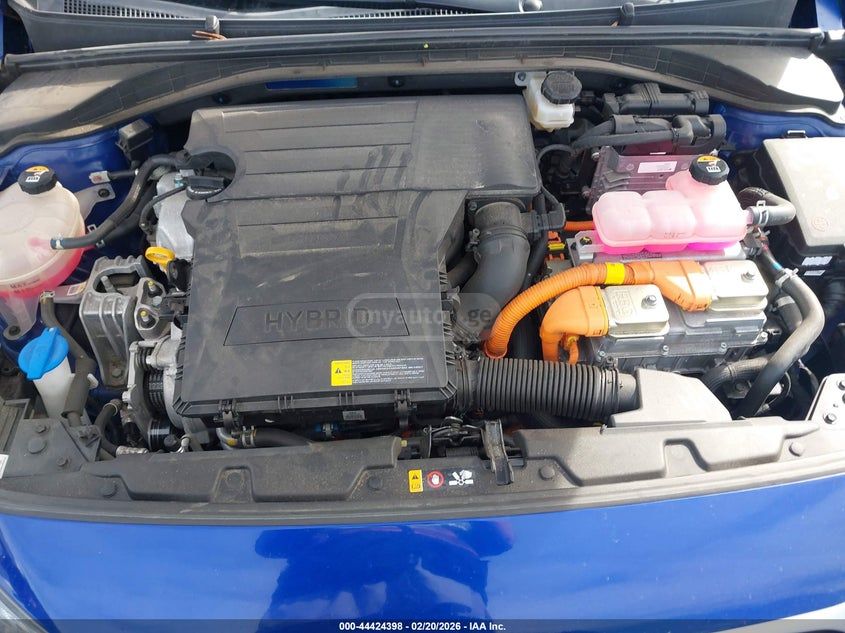 Hyundai Ioniq - фото 9