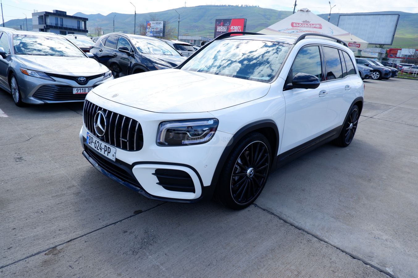 Mercedes-Benz GLB 35 AMG - фото 1