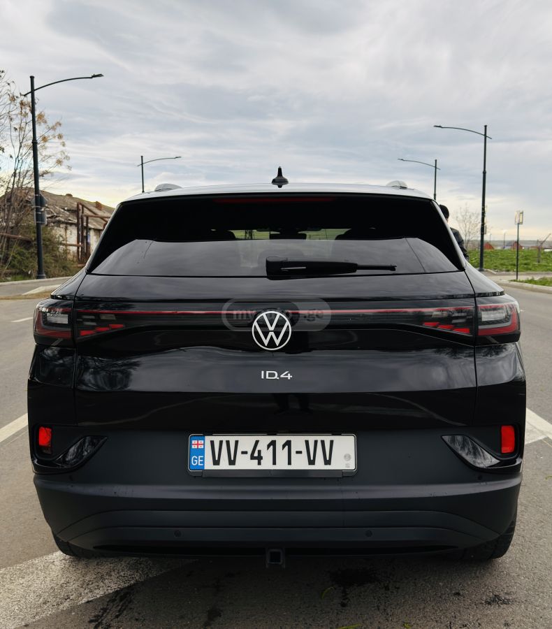 Volkswagen ID 4 - фото 10