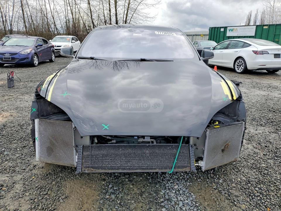 Tesla Model S - фото 4