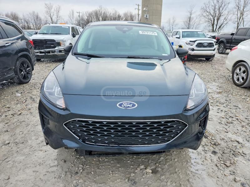 Ford Escape - фото 5