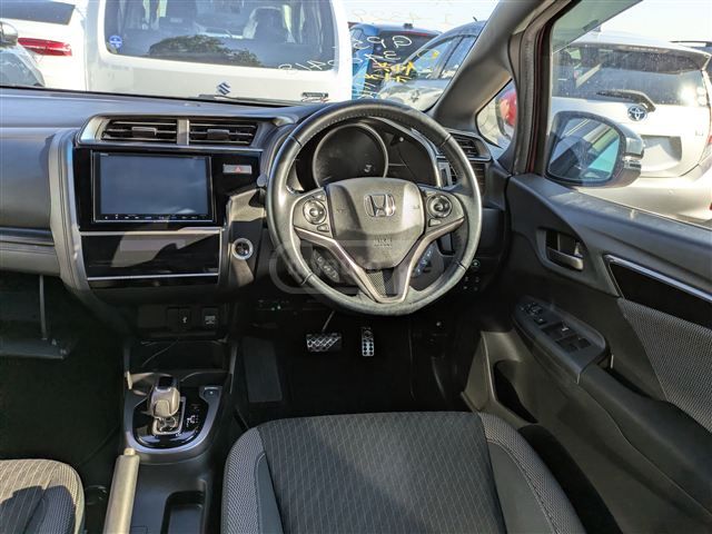 Honda FIT - фото 11