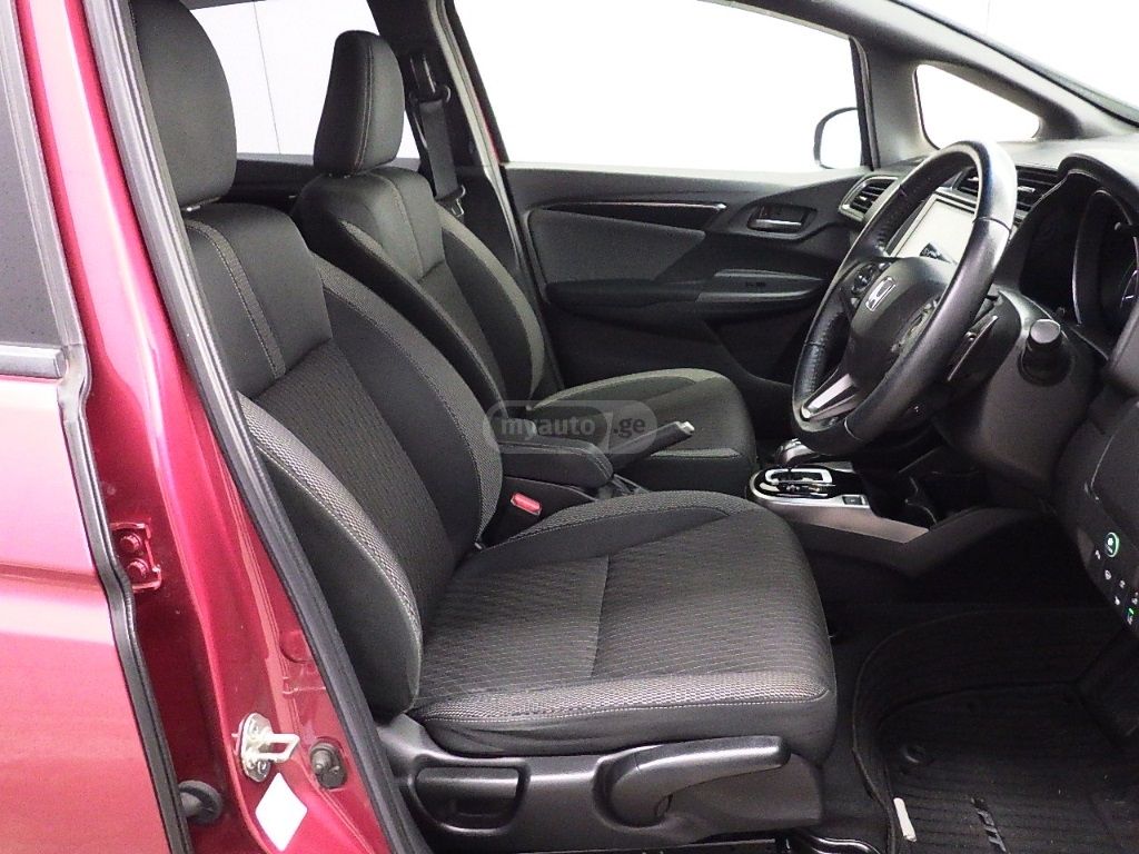 Honda FIT - фото 4