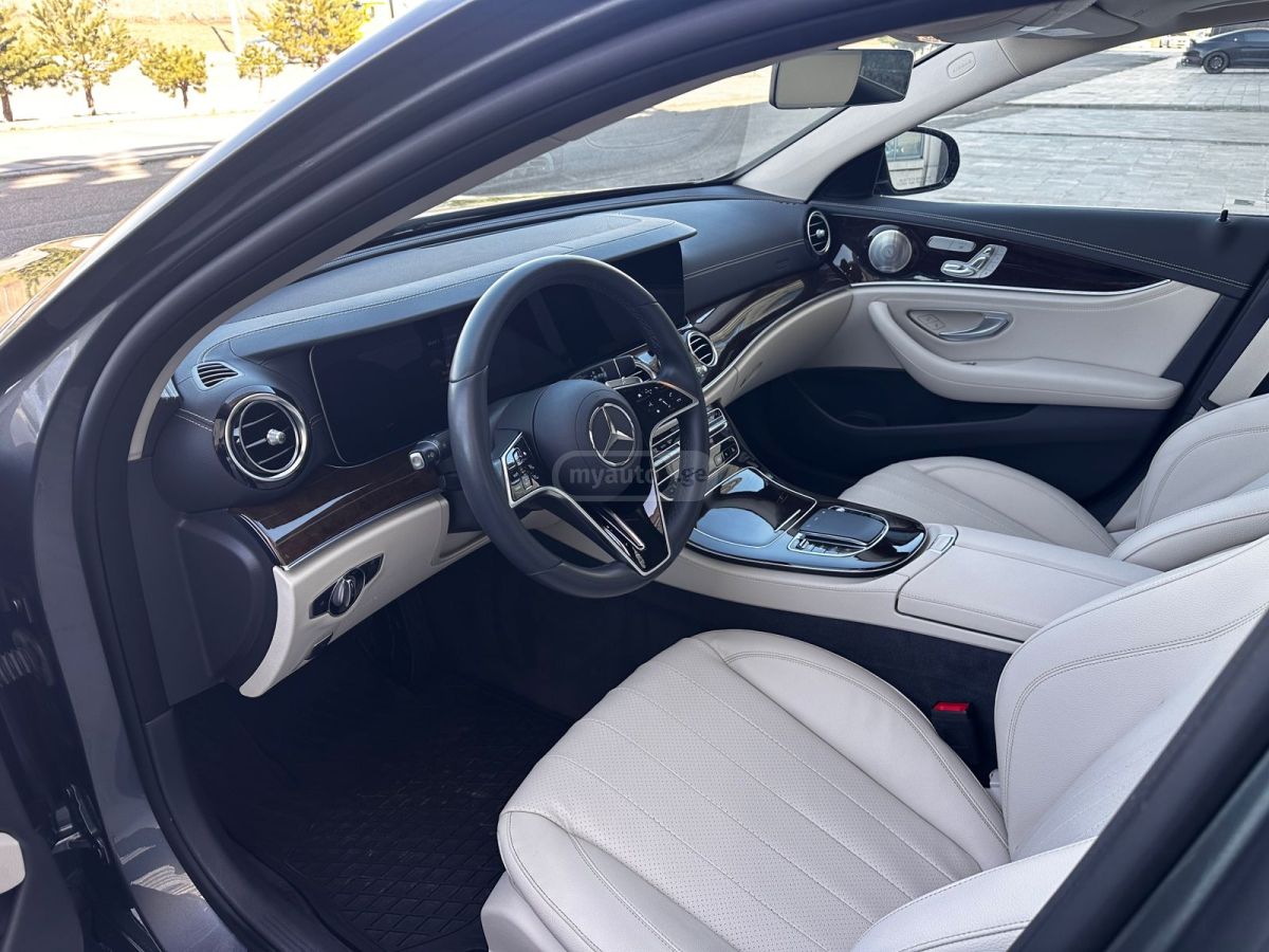 Mercedes-Benz E 450 2022 — миниатюра 4