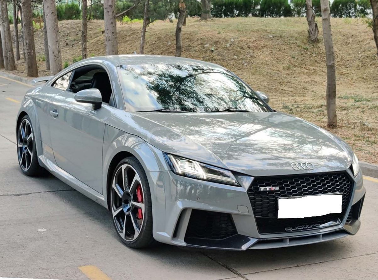 Audi TT - фото 1