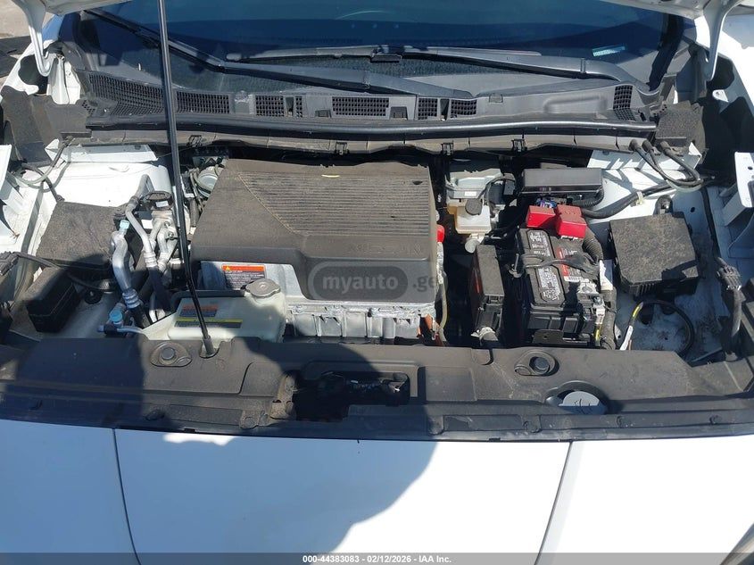 Nissan Leaf - фото 8