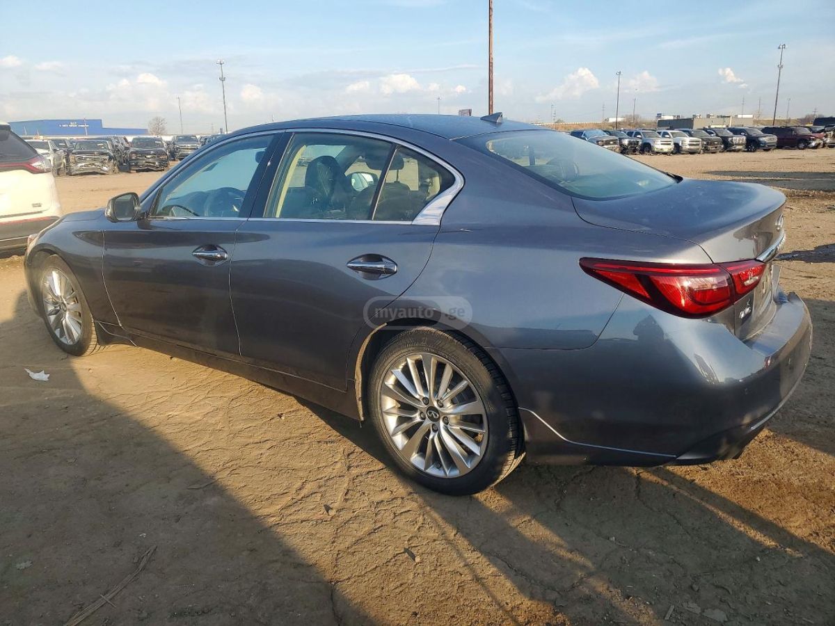 Infiniti Q 50 - фото 3