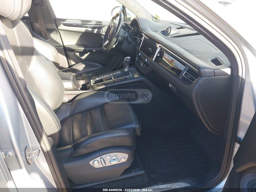 Porsche Macan - фото 5