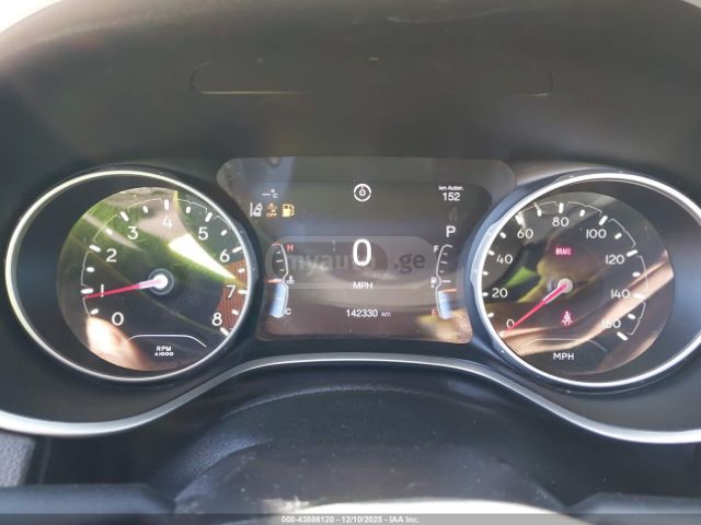 Jeep Compass - фото 1