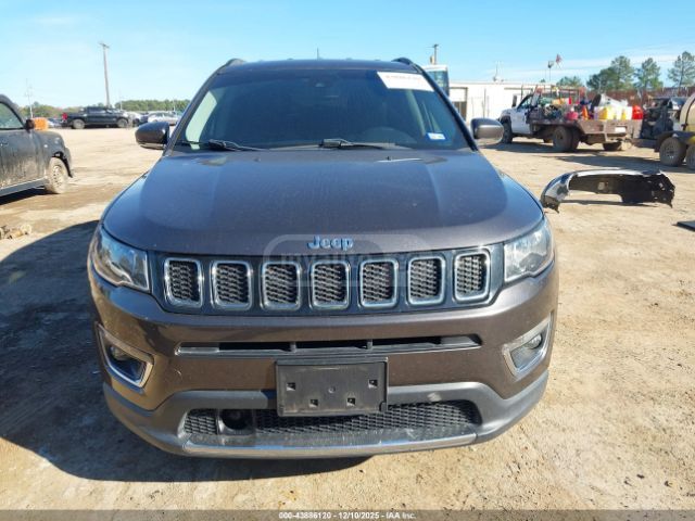 Jeep Compass - фото 4