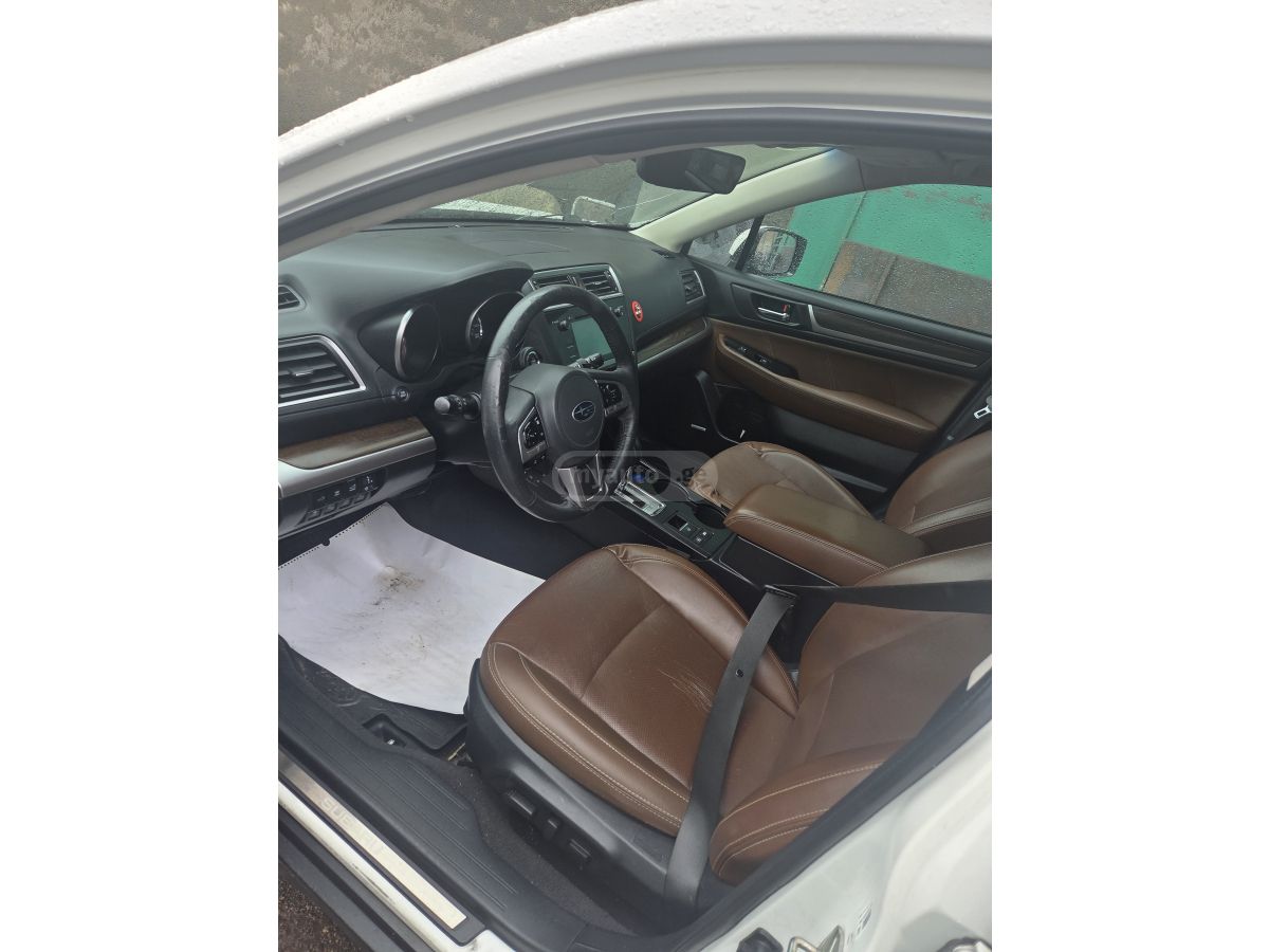 Subaru Outback - фото 8